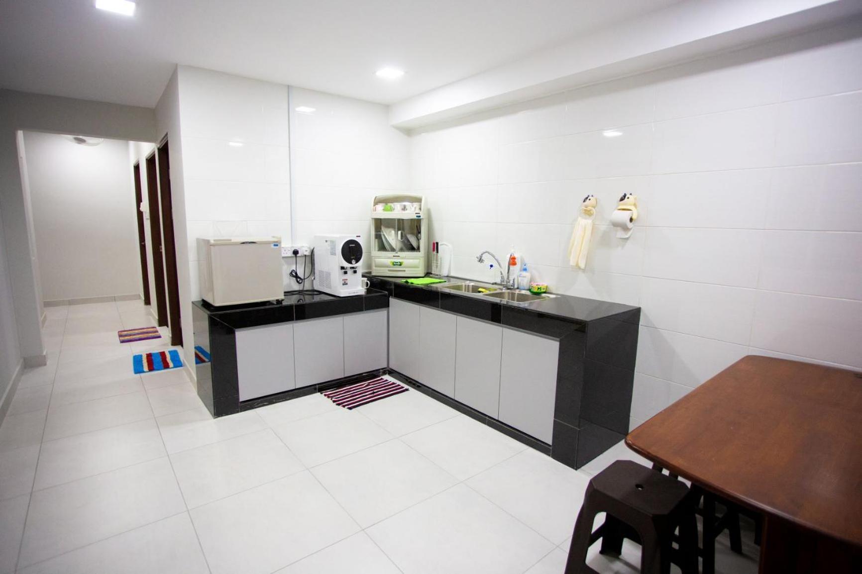 Hom2Rex Kuching Homestay Taman Timberland Extérieur photo